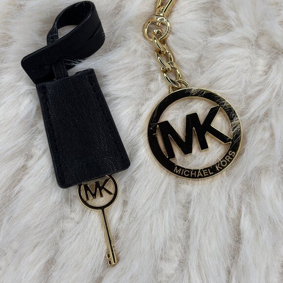 Michael Kors Gold Tone Key / Bag  Charms - Picture 3 of 3